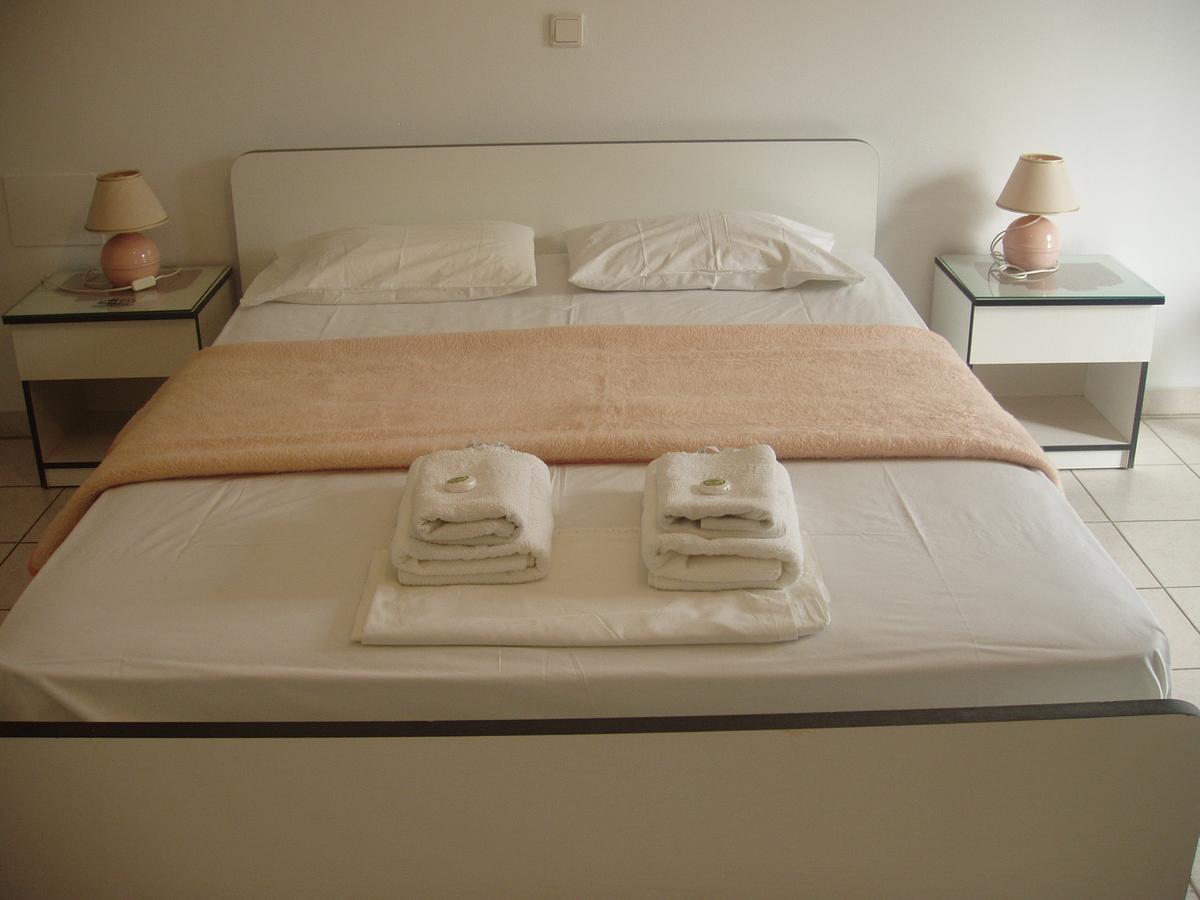 Aris Apartments Gerani  Bagian luar foto