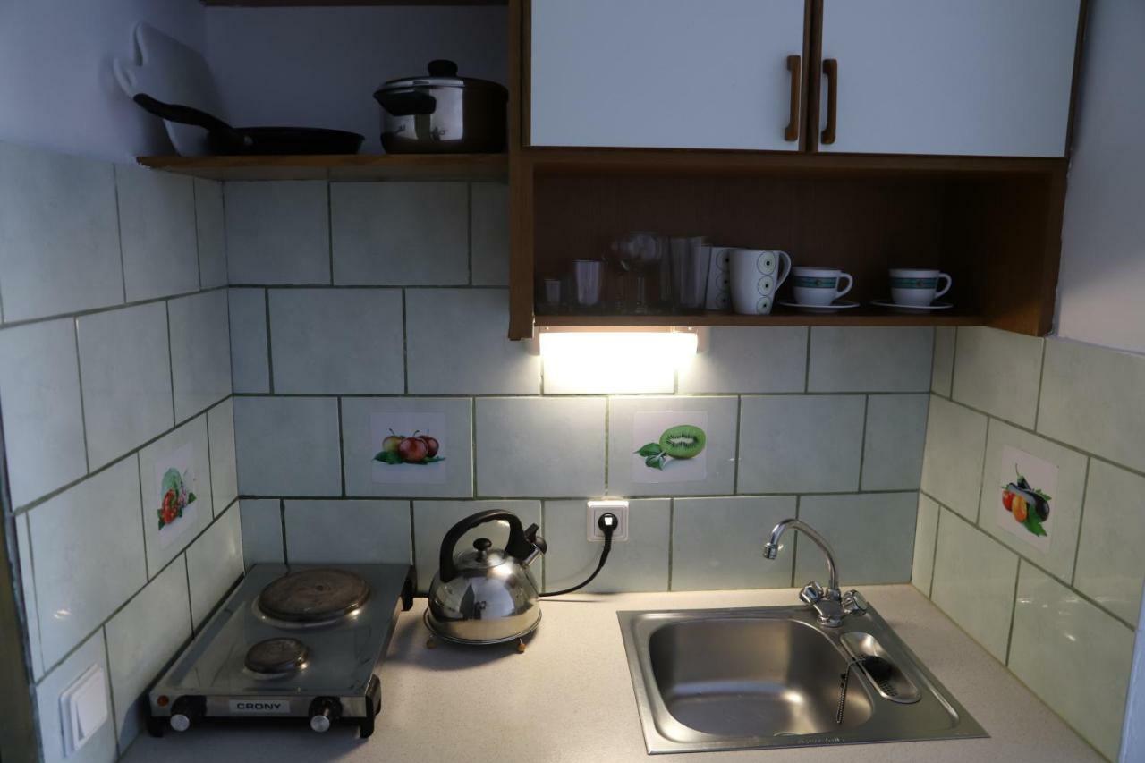 Aris Apartments Gerani  Bagian luar foto